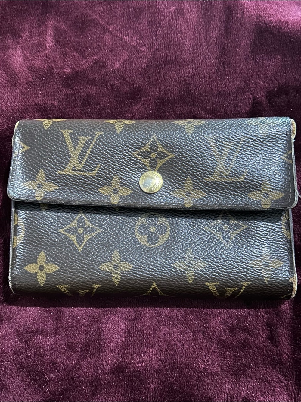 Louis Vuitton Monogram Alexandra Wallet
